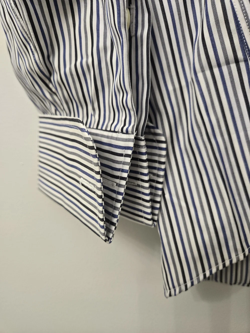 Men's Navy and White Stripe Dress Shirt - Classic Spread Collar - Picture 4 of 4